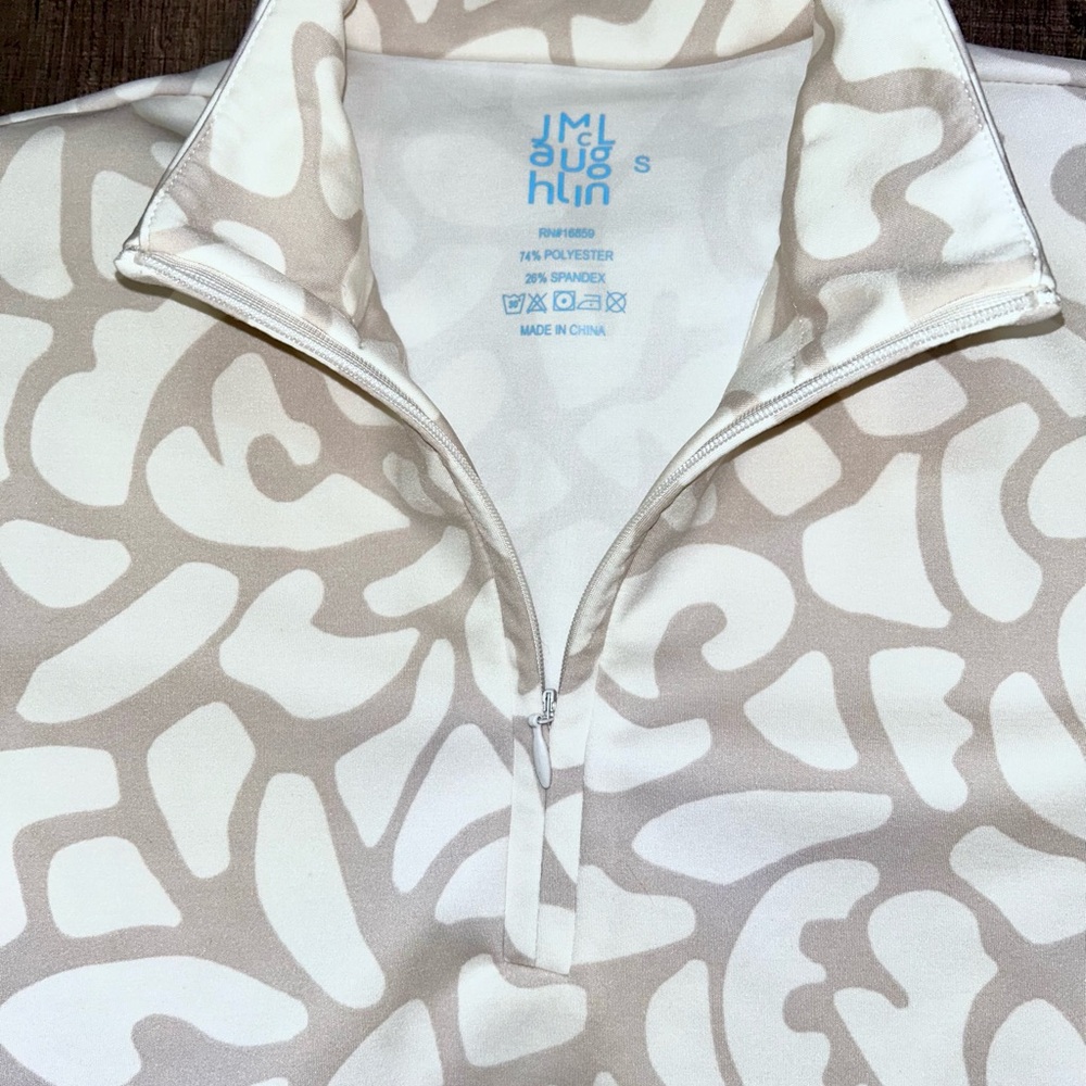 J McLaughlin women’s Beige and White Patterned Quarter-Zip Pullover size Small